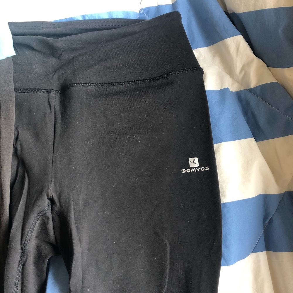 Yoga pants bundle - Picture 2 of 4